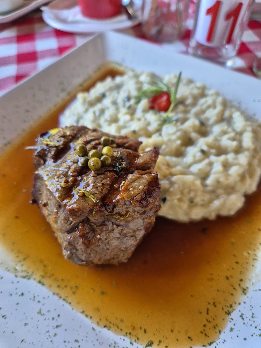Pomodorini Ristorante - Photo 1