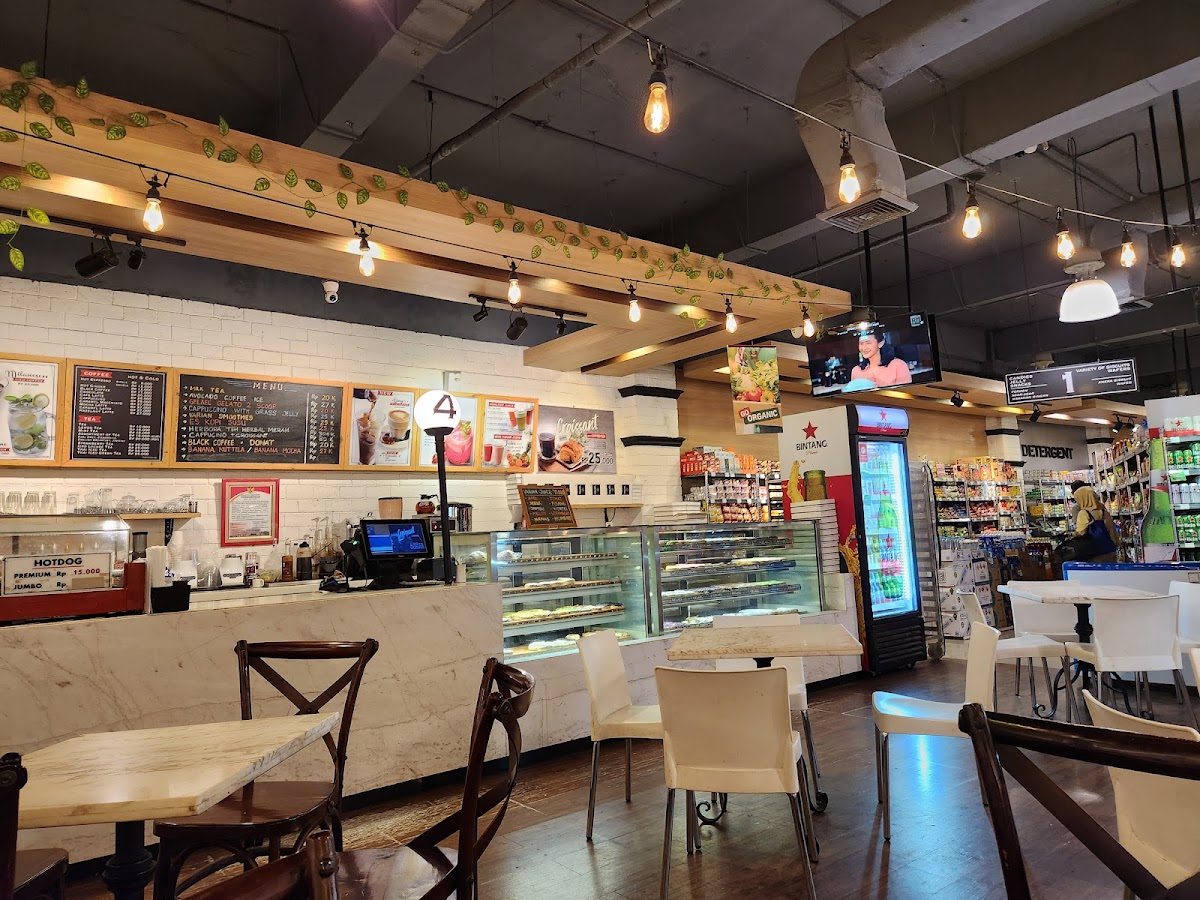 Cafe Gelael Citraland - Photo 3