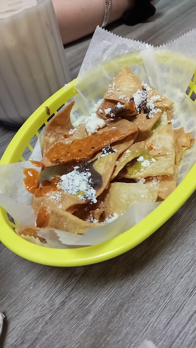Taquería la loteria - Photo 8