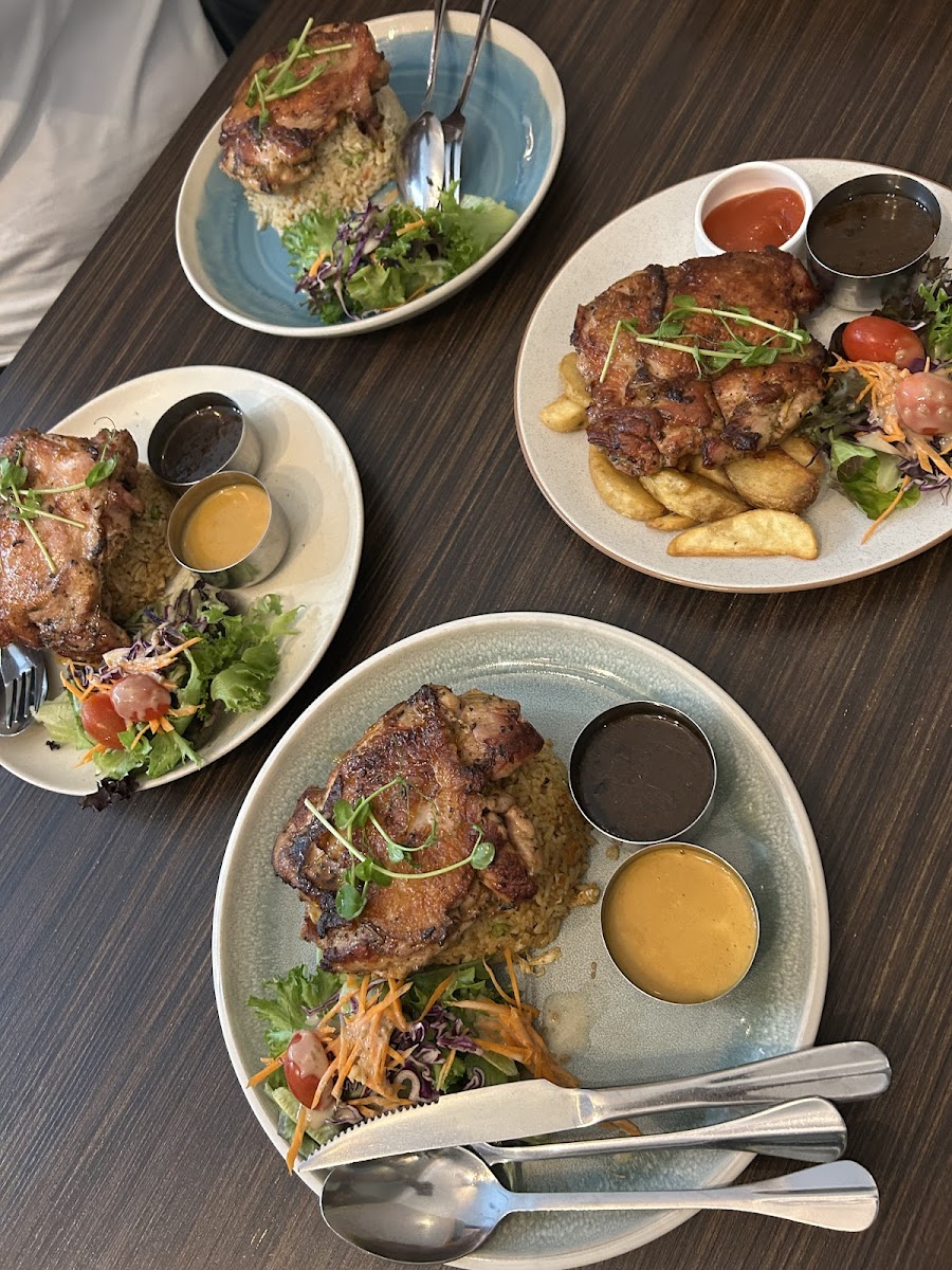 MEJA Cafe Sutera Utama - Photo 2