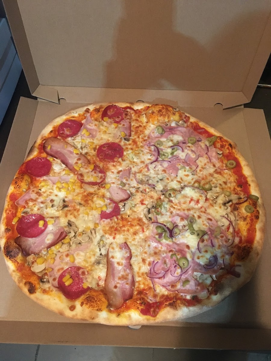 Pizzeria Tabasco - Photo 5