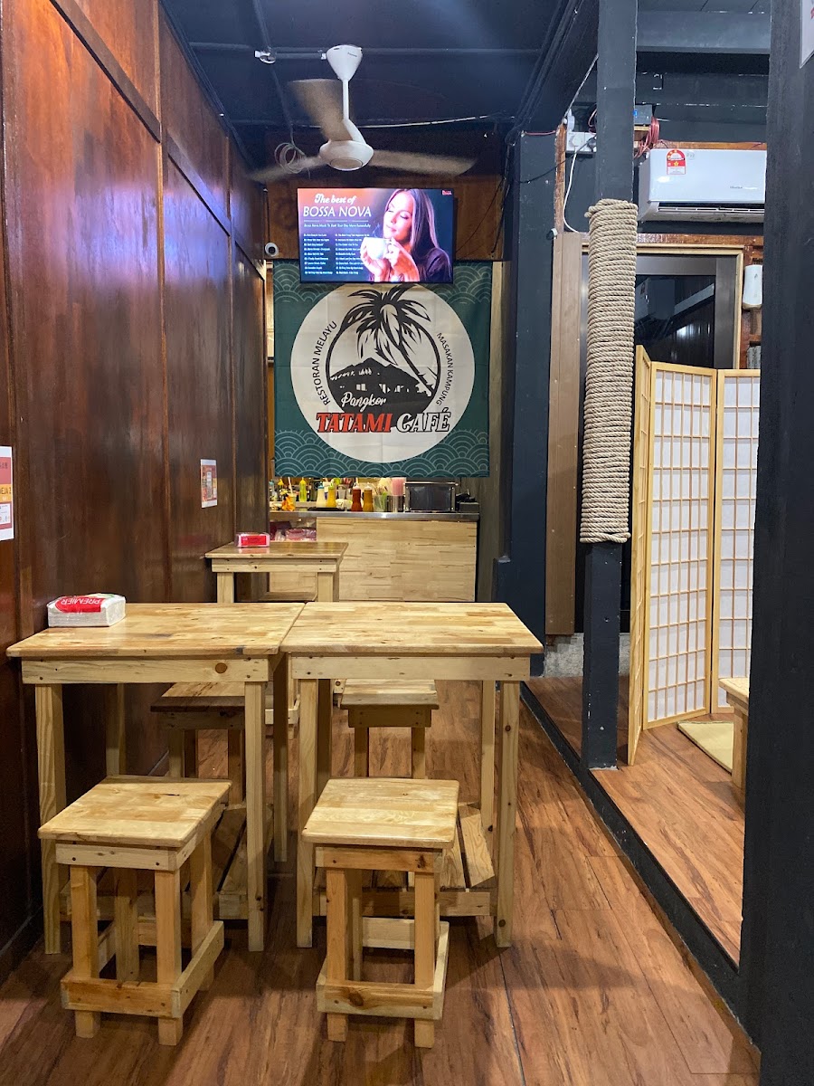 TATAMI CAFE HALAL RESTAURANT PANGKOR