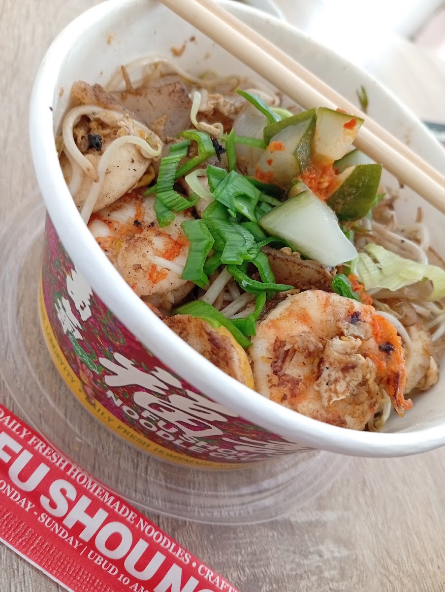 Fu Shou Noodle Club - Photo 3