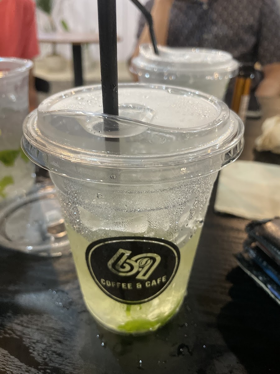 69 Coffee & Cafe - Photo 5