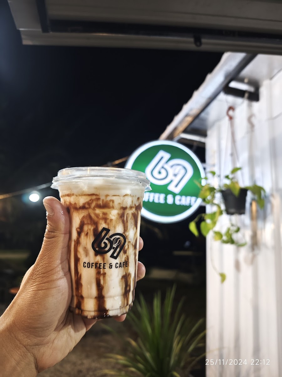 69 Coffee & Cafe - Photo 6