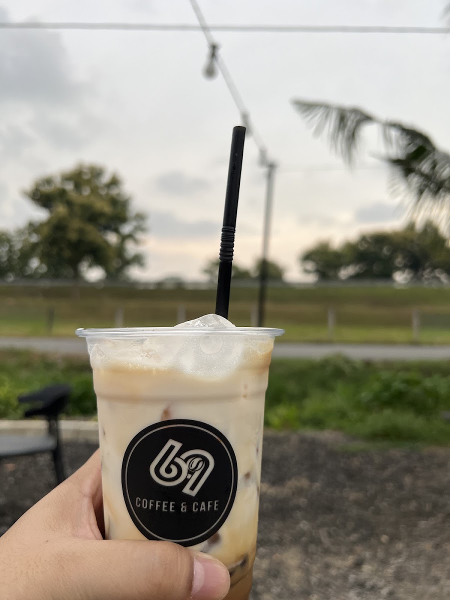 69 Coffee & Cafe - Photo 7