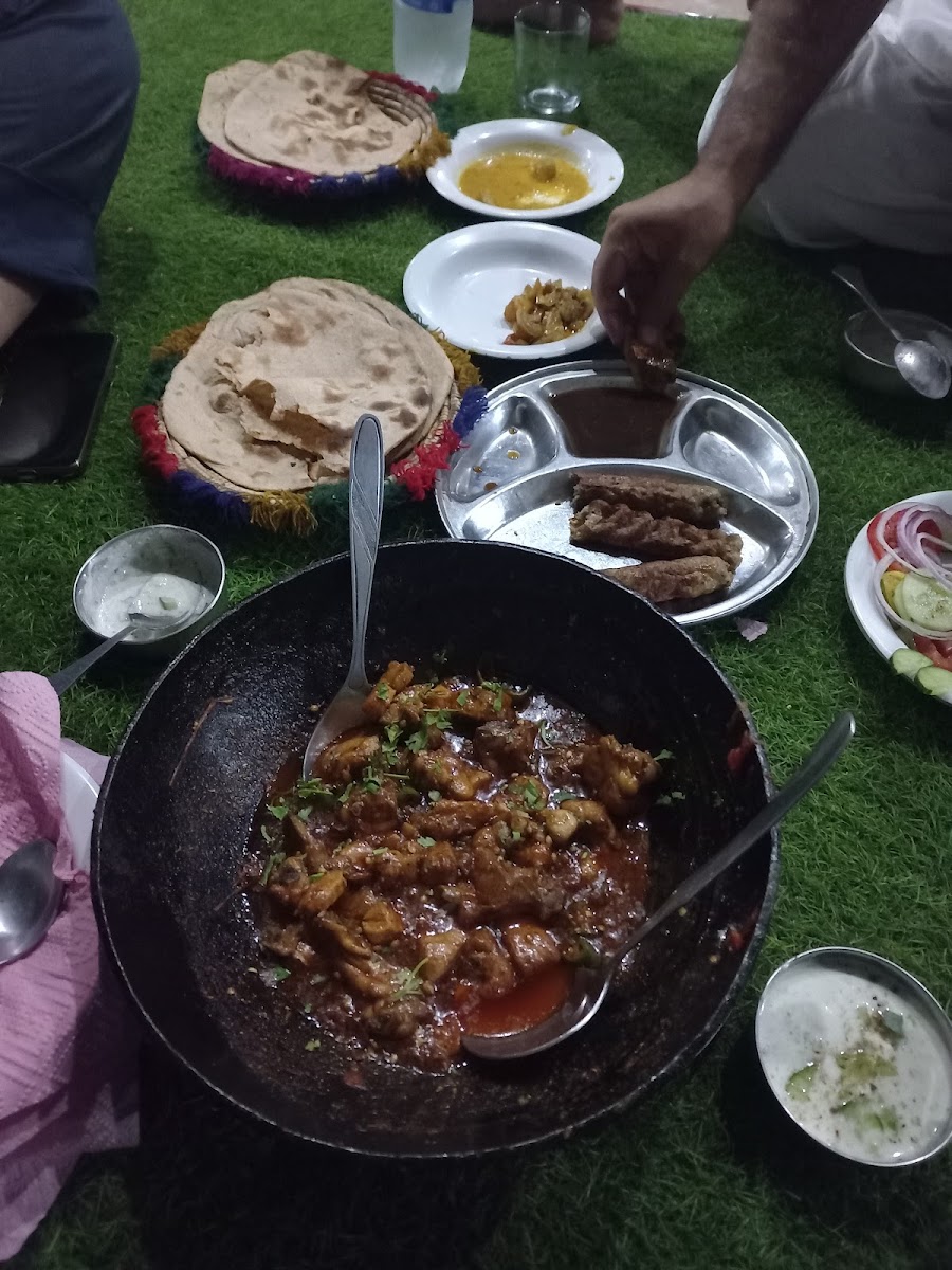 Super Madina Restaurant سپر مدینہ ریسٹورنٹ - Photo 4