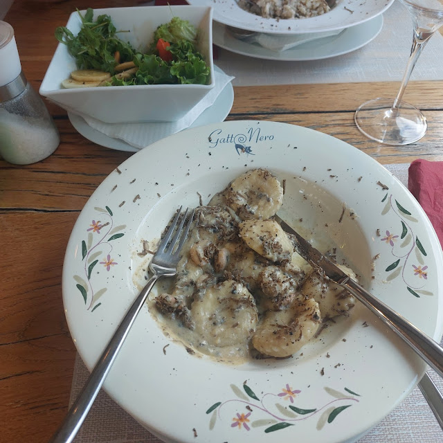 Selbst Gemachte Ravioli Mit Trüffel
