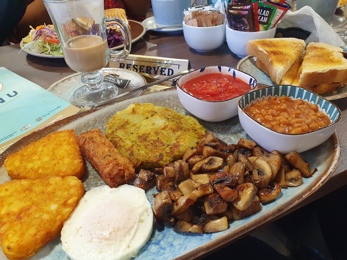RİVER AND ROAST - Photo 2