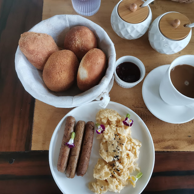 Continental Breakfast
