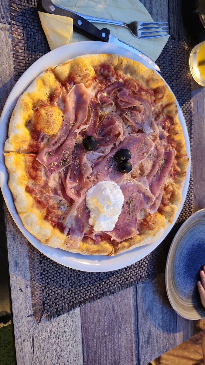 Bistro Attica - Photo 4