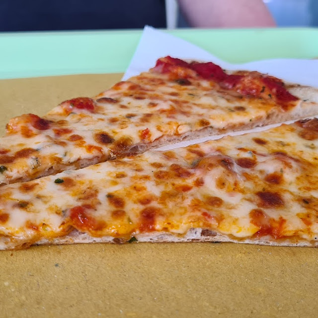 Pizza Margherita