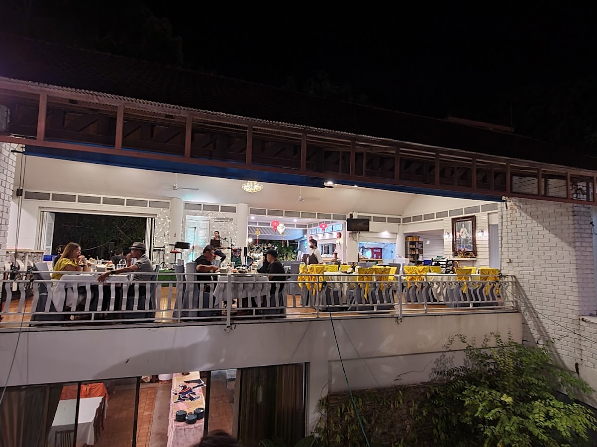 Bon Khao Restaurant: City View