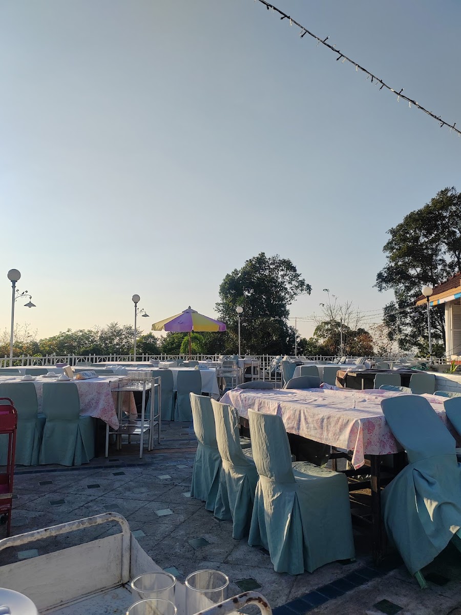 Bon Khao Restaurant: City View - Photo 2