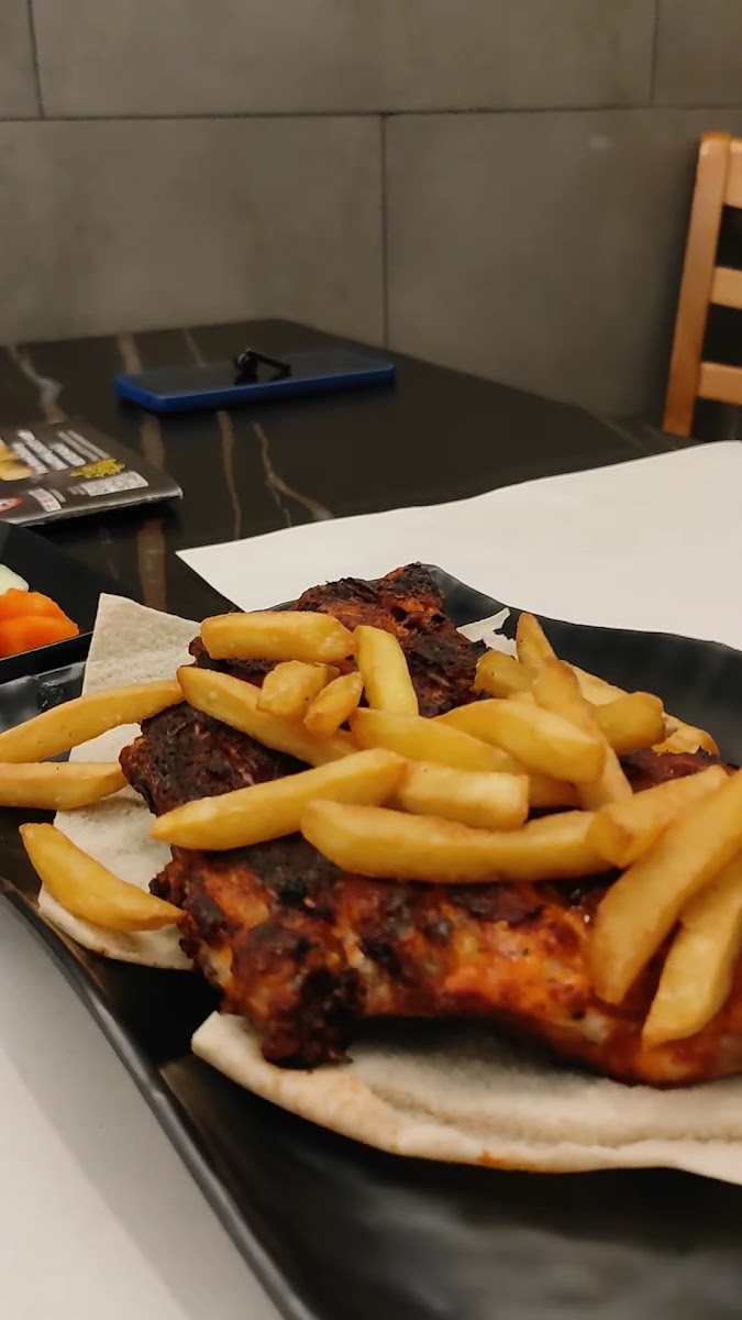 Light Food Cafeteria & Restaurant - Photo 1