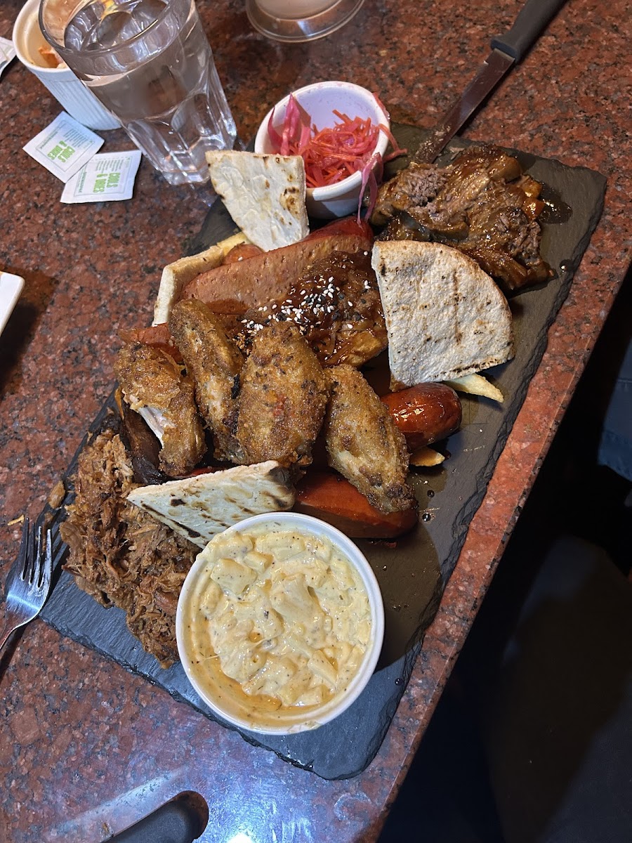 Dicey's Bar And Grill - Photo 3