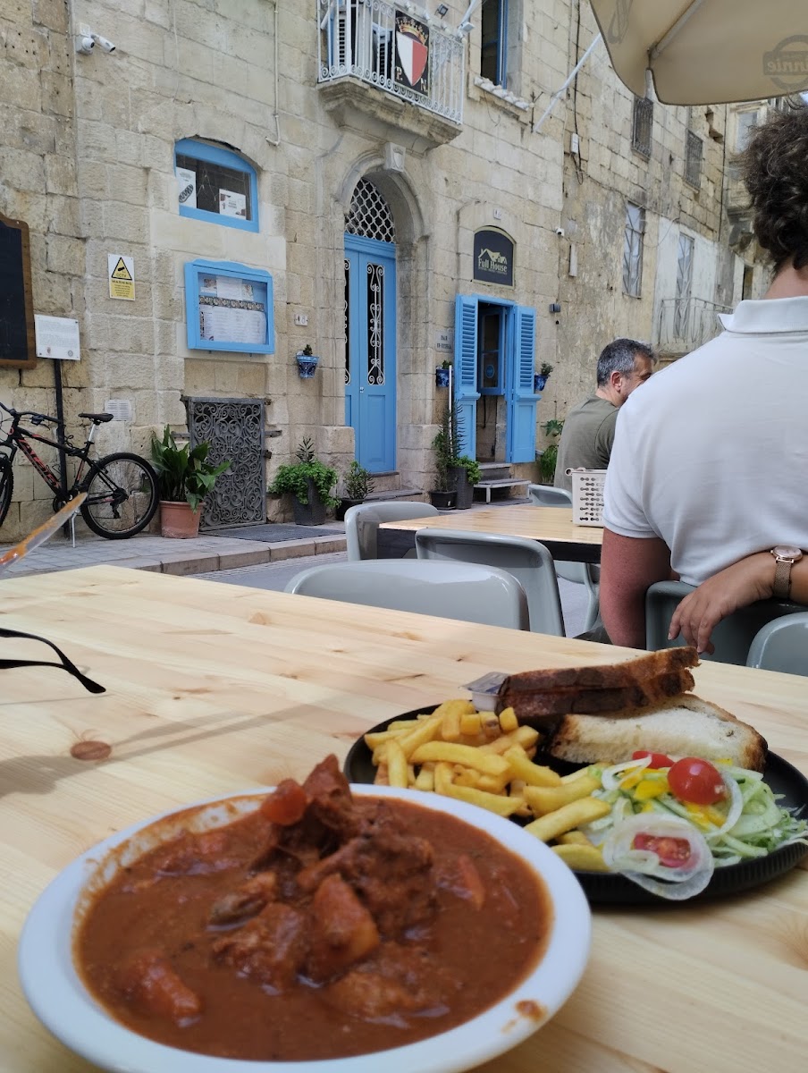 D'Orsini Gastro-Pub - Photo 7