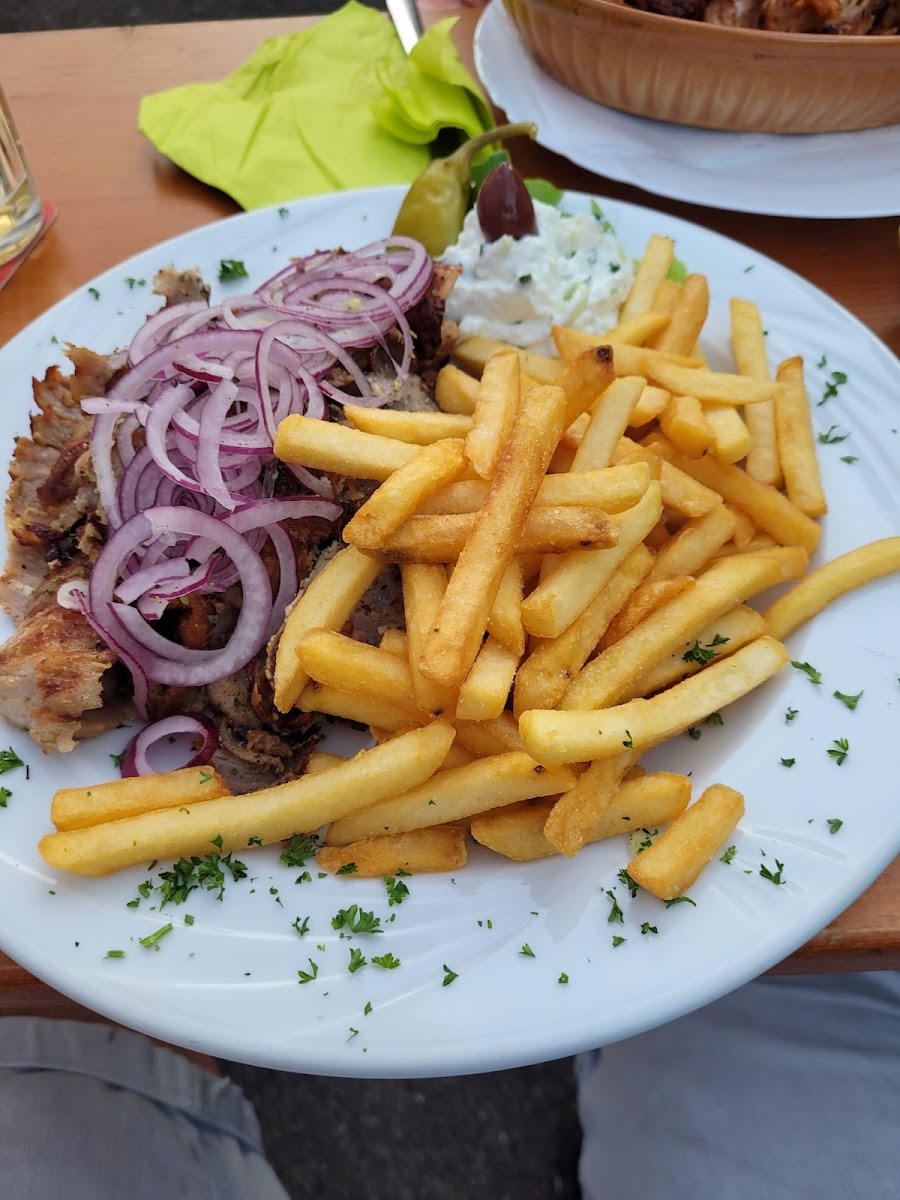 Gasthaus Ochsen bei George & Litsa - Photo 4