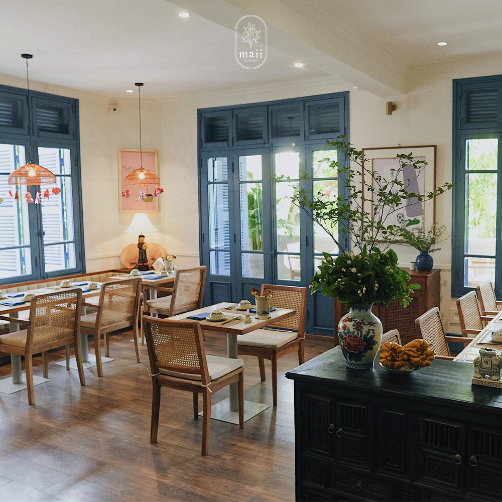 Maii Bistro