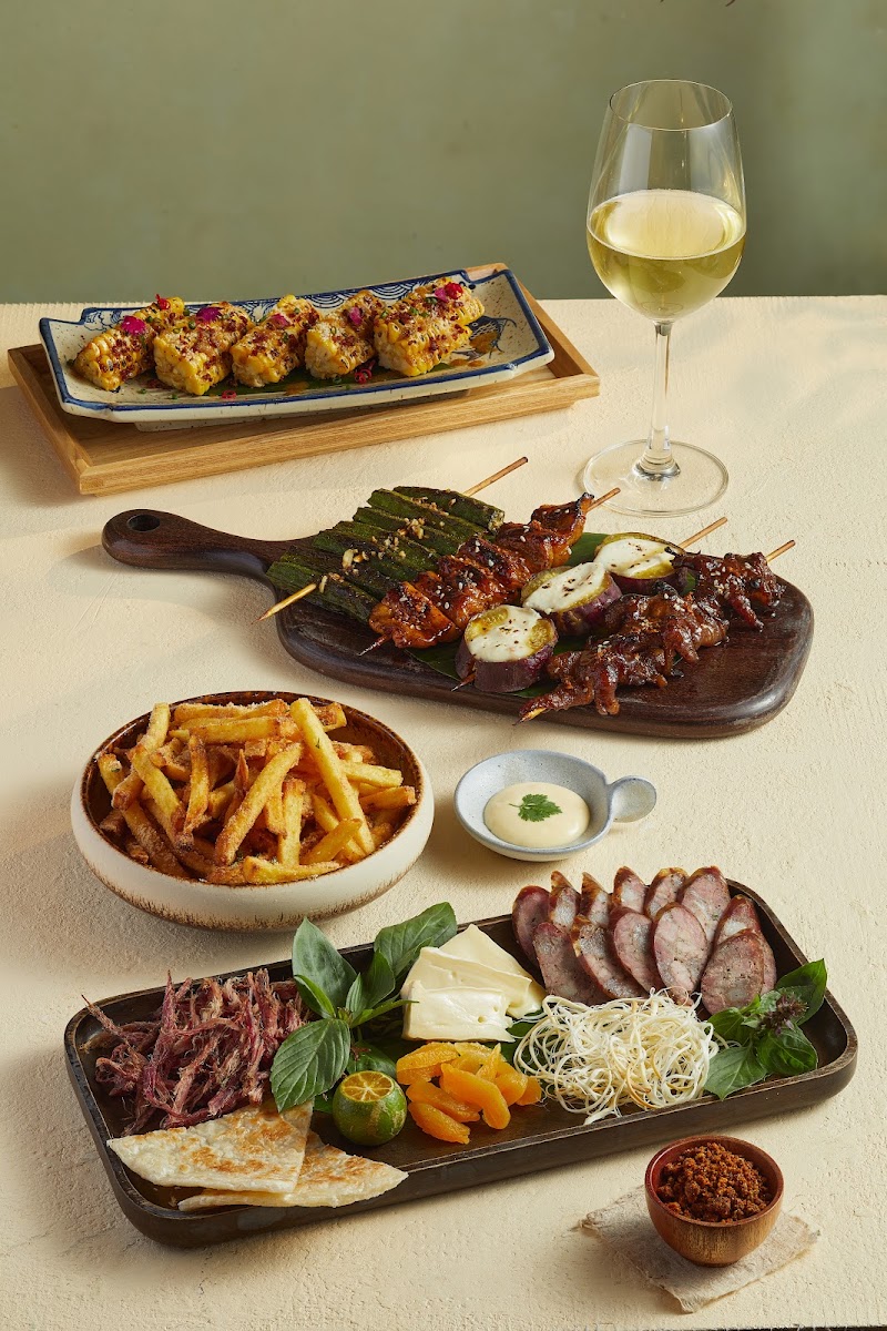 Maii Bistro - Photo 3