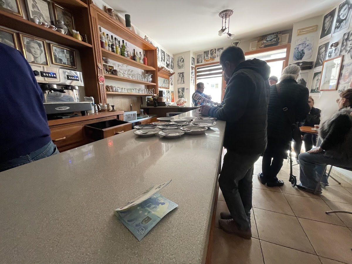 Cafe Italiano - Photo 2