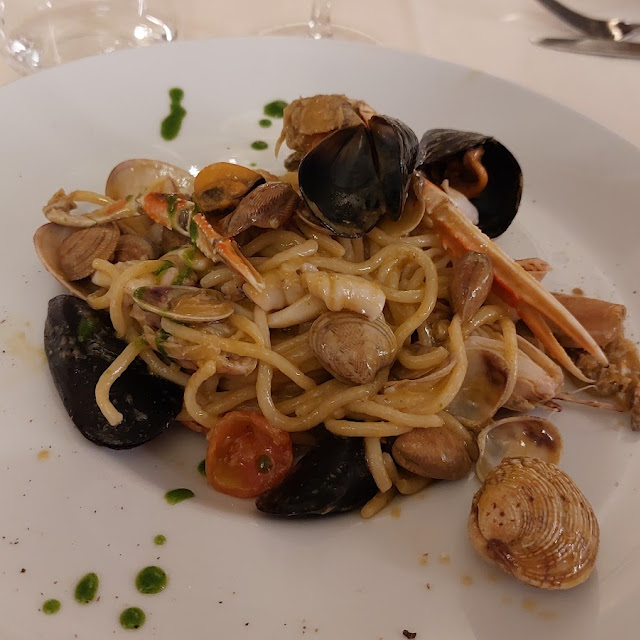 Spaghetti Di Pasta Fresca Allo Scoglio