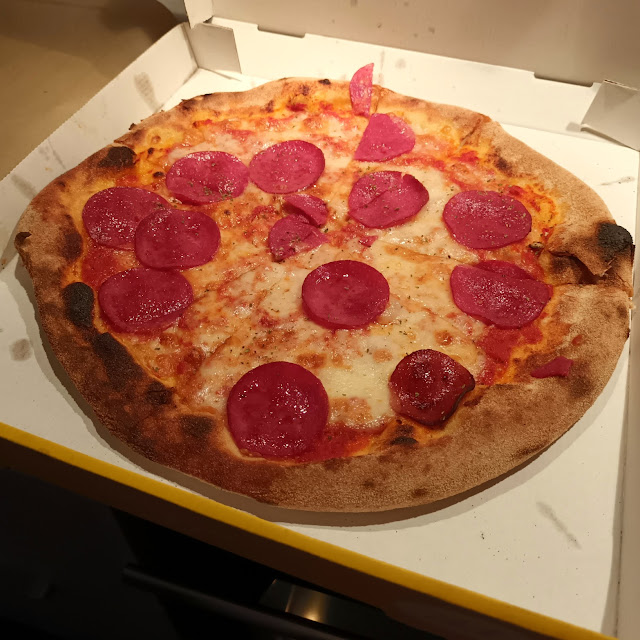 Pizza Rindersalami