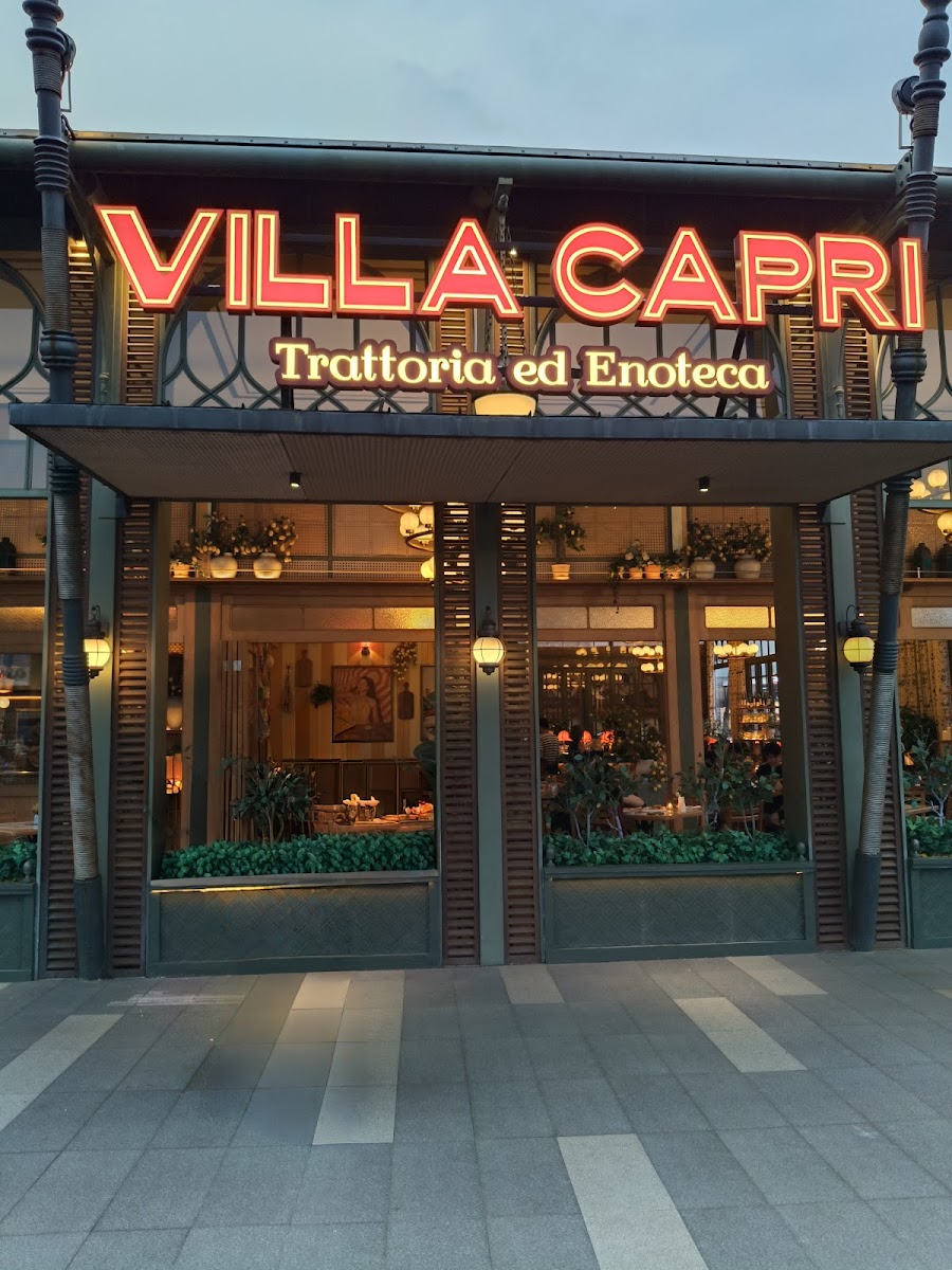 Villa Capri at Batavia PIK