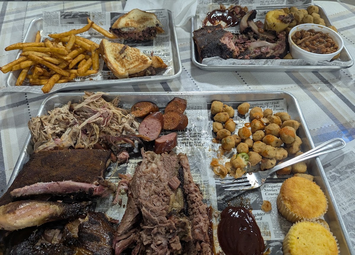 Backroads Smokehouse BBQ - Photo 5