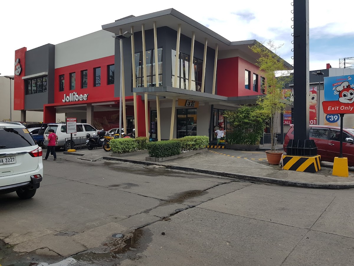 Jollibee Lacson