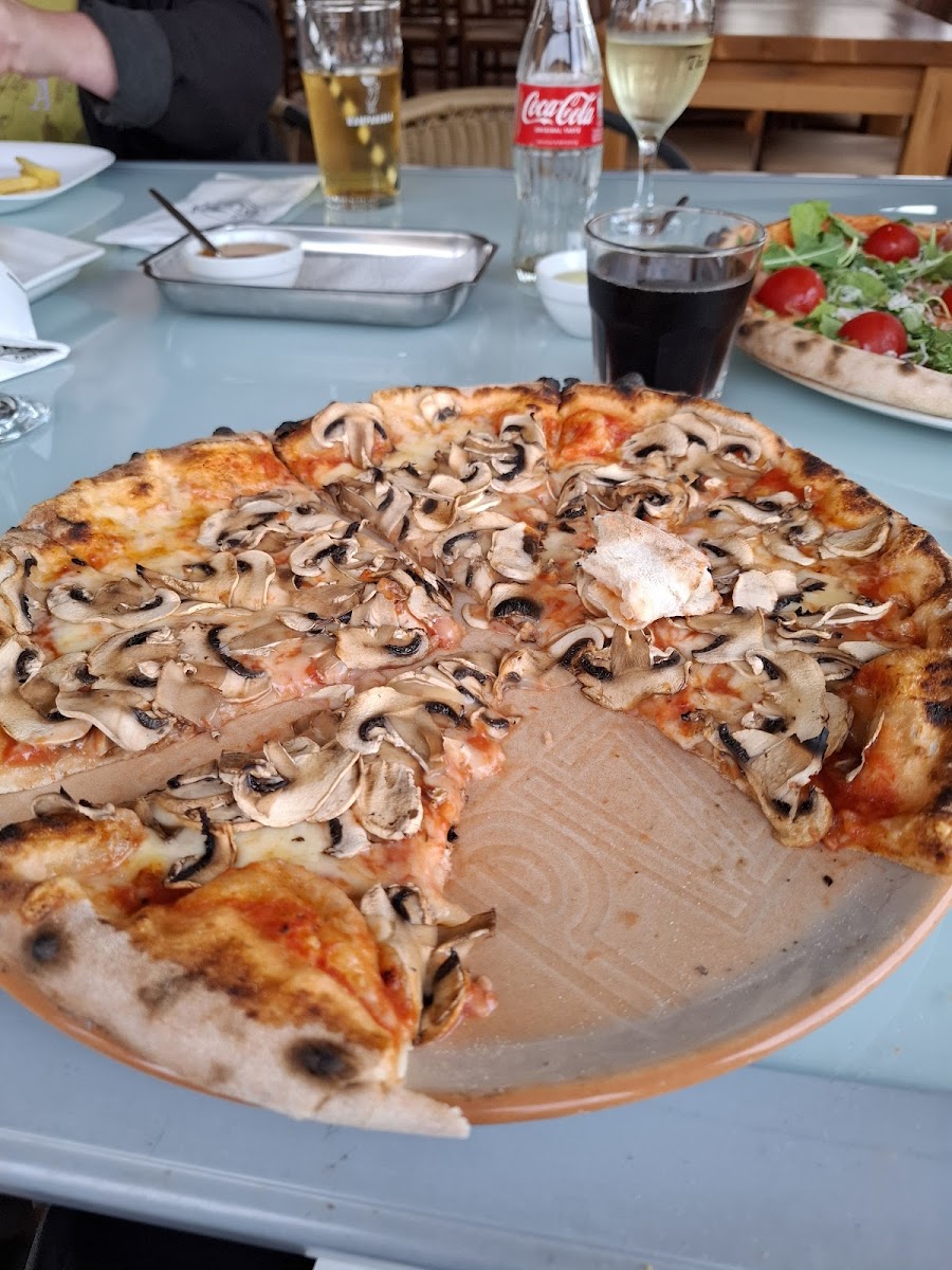 Konoba-Pizzeria Baladur - Photo 4