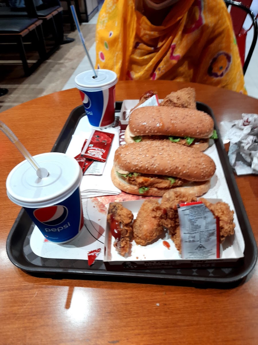 KFC, Bogura - Photo 6