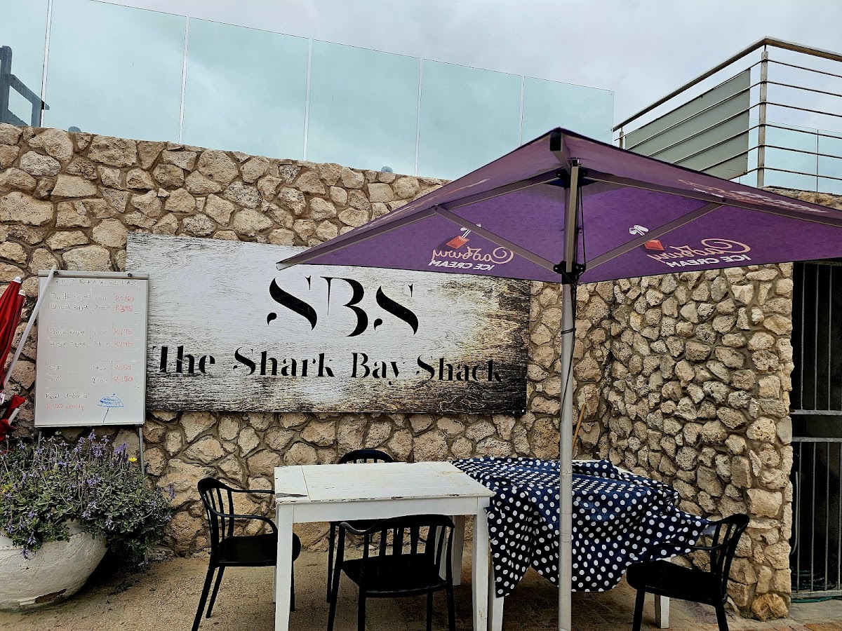 Shark bay shack - Photo 5
