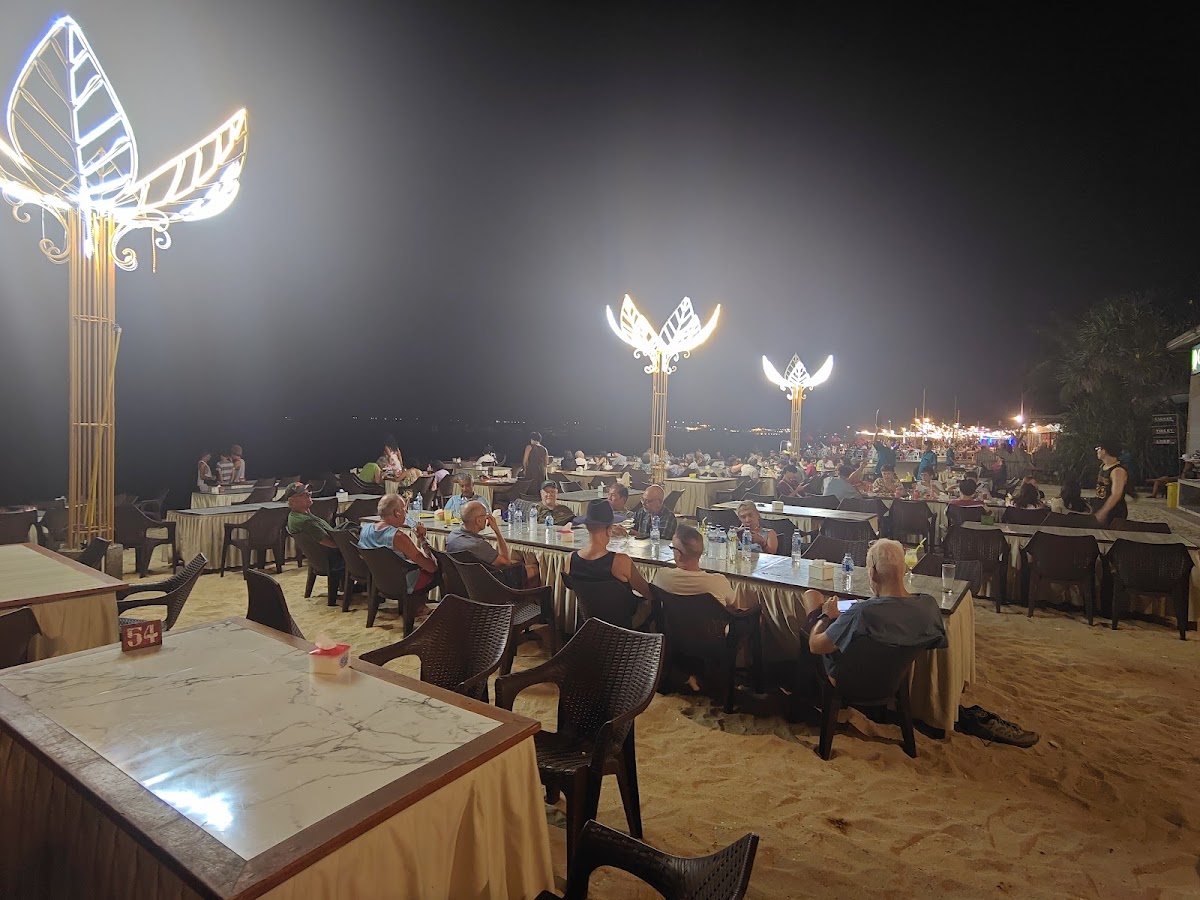 Ganesha cafe - Photo 2
