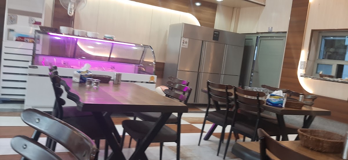 Arabic Gulf Restaurant 2 - Photo 6