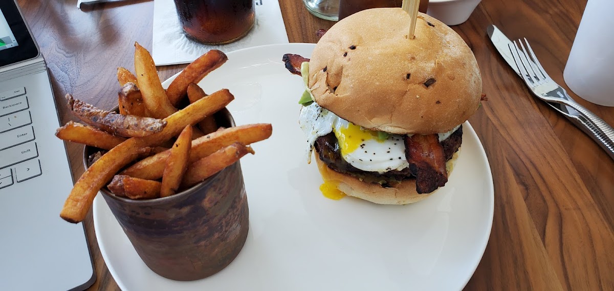 Julian Restaurant - Photo 1