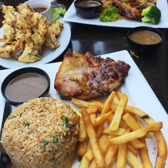 Nasi Goreng Ayam Grill