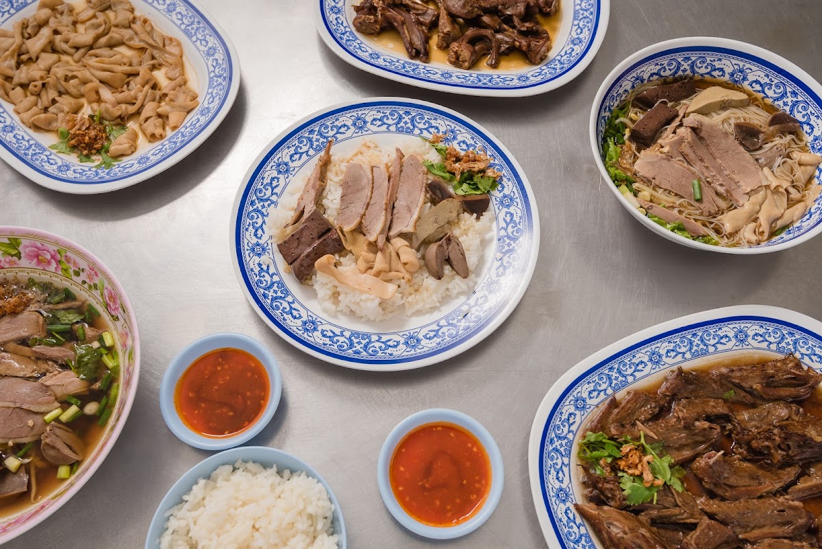 Kitti Duck Noodle Manik - Photo 3