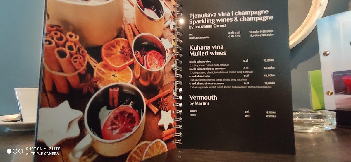 Menu Photo 8