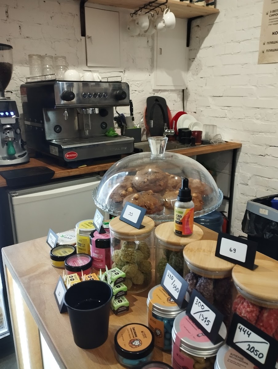 Hemp Cafe - Photo 1