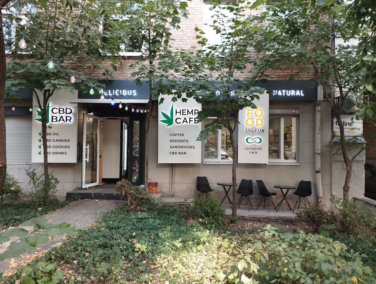 Hemp Cafe - Photo 2