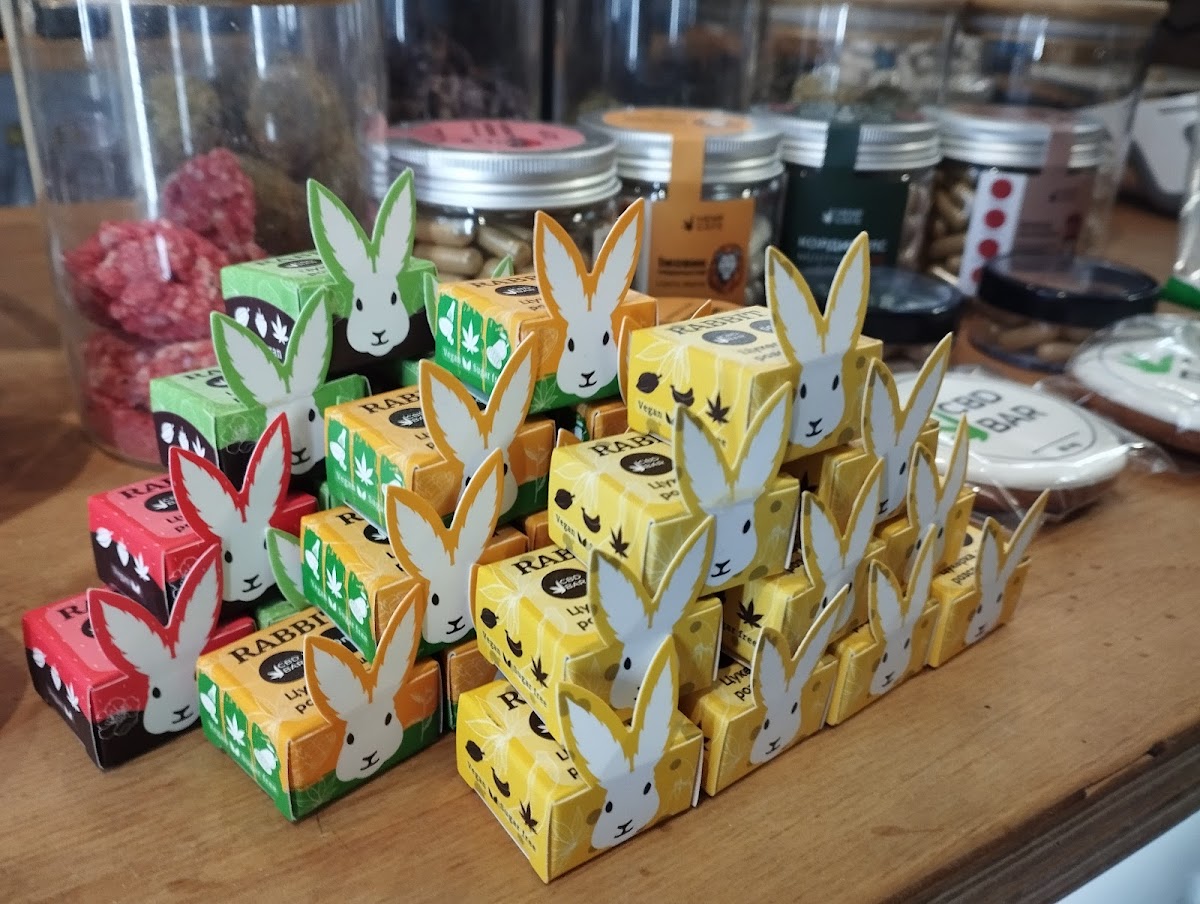 Hemp Cafe - Photo 6