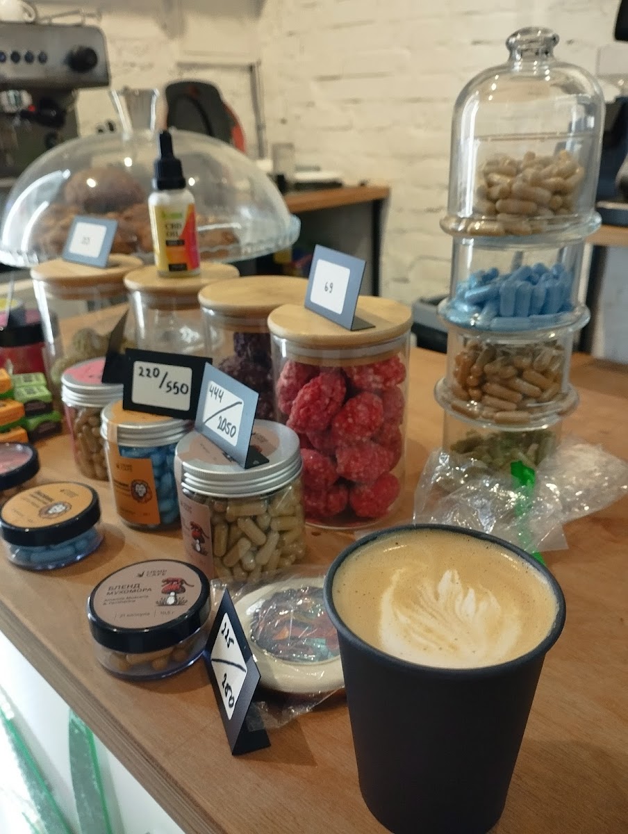 Hemp Cafe - Photo 7