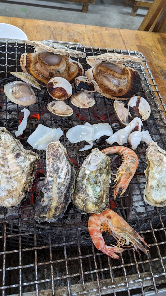 Oyster House Maruhachi - Photo 4