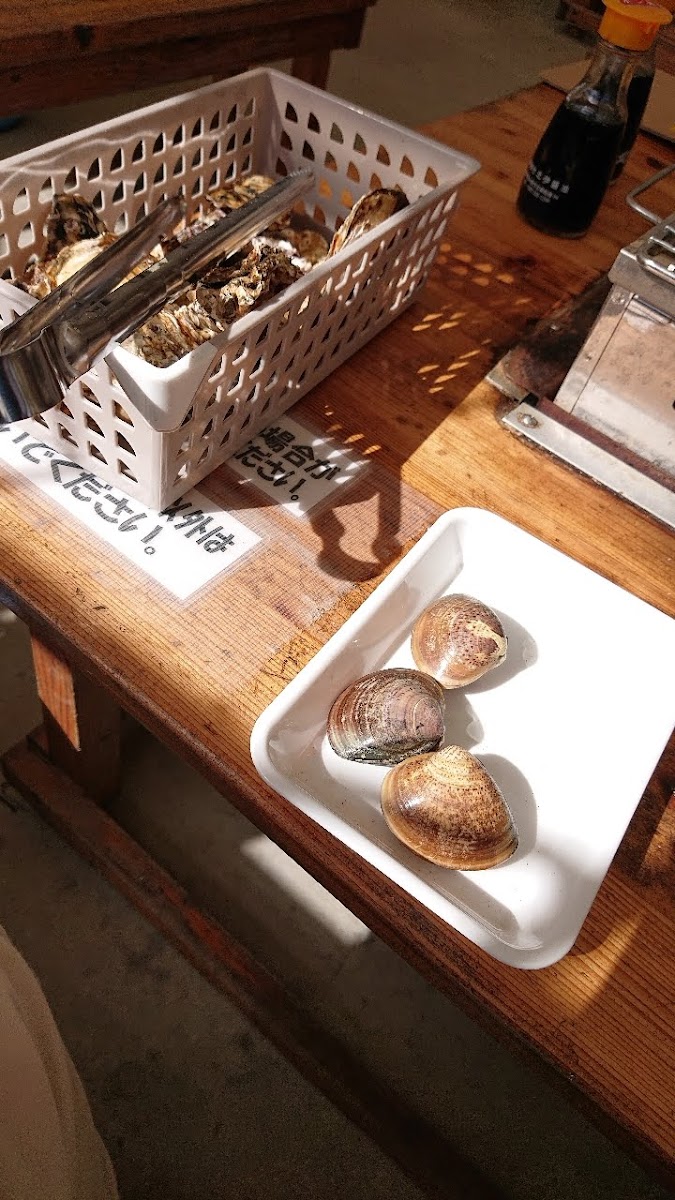 Oyster House Maruhachi - Photo 6