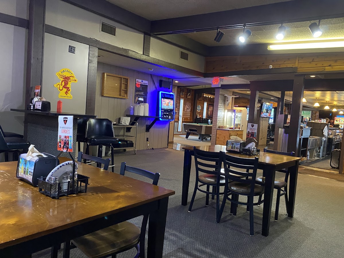 Gordie’s Pub & Grille