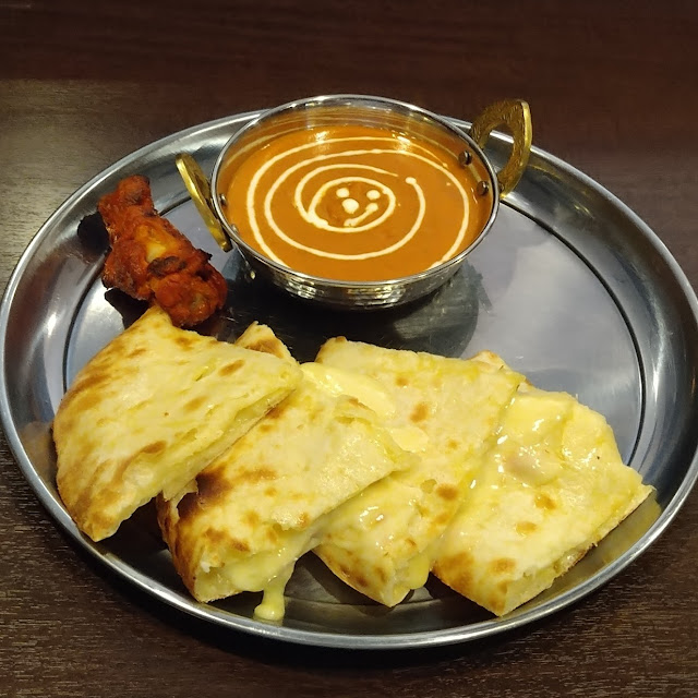 ☆人気no1☆チーズナンランチ