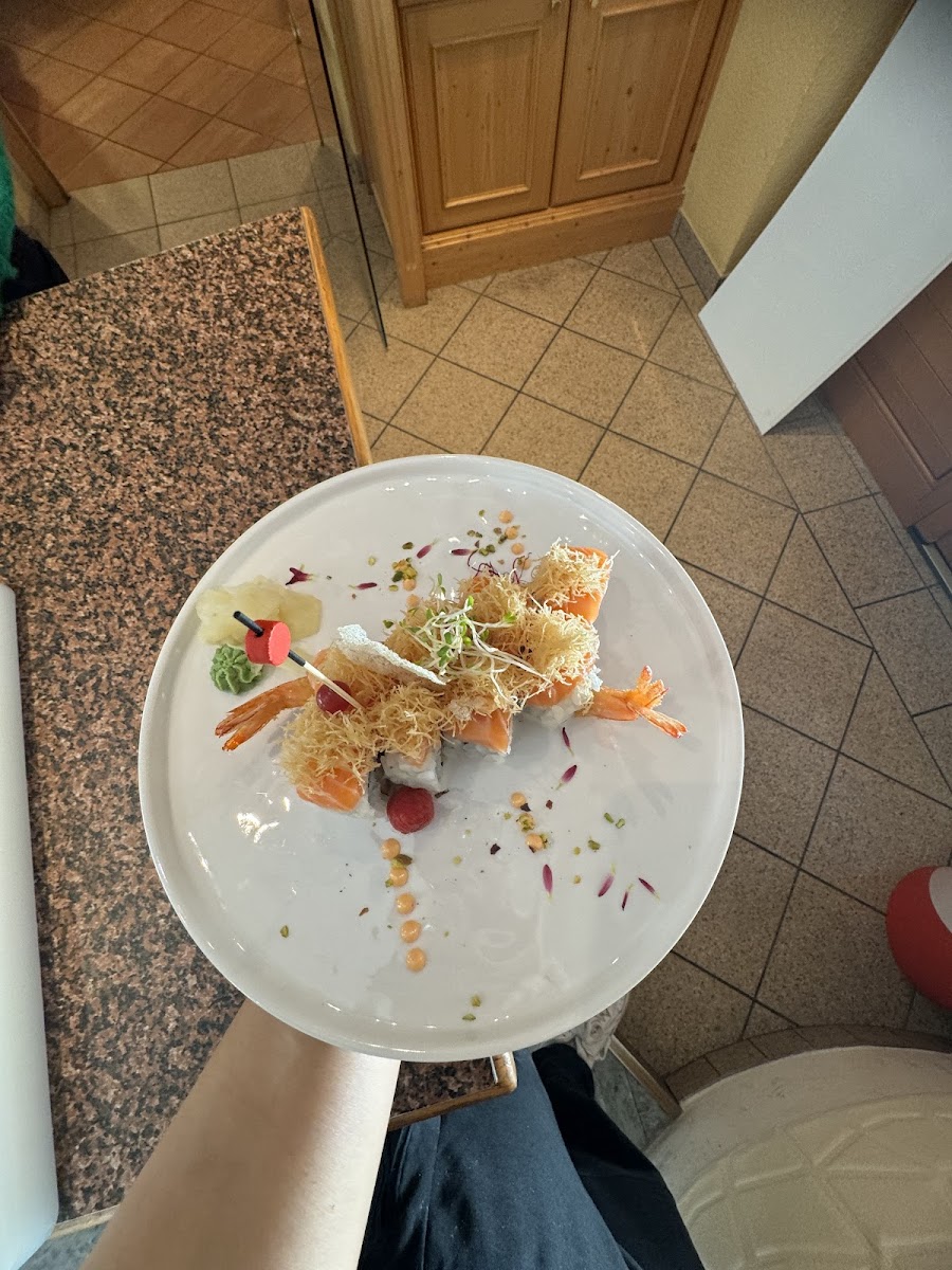 Makayi sushi - Photo 8