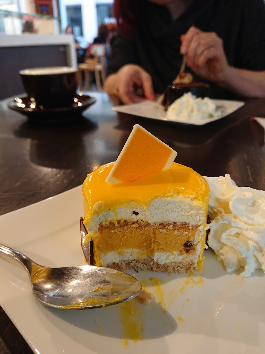 Caffe Borsa - Photo 7