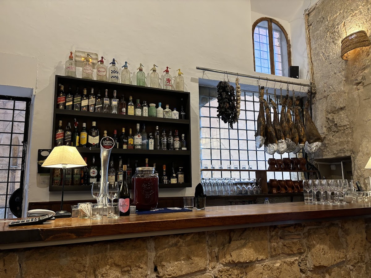 Restaurante El Túnel